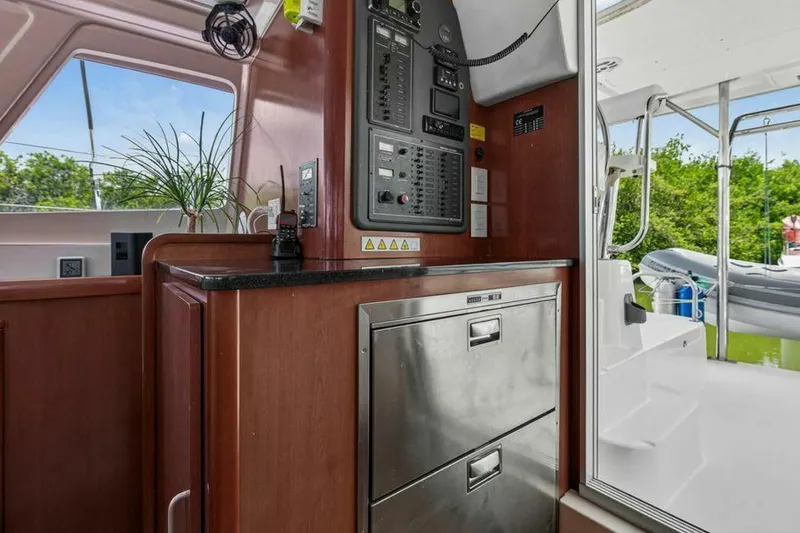 Slide: The Image of Leopard 38 2011 - 5860061