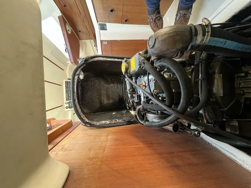 Slide: The Image of Hunter 280 1996 - 5902110