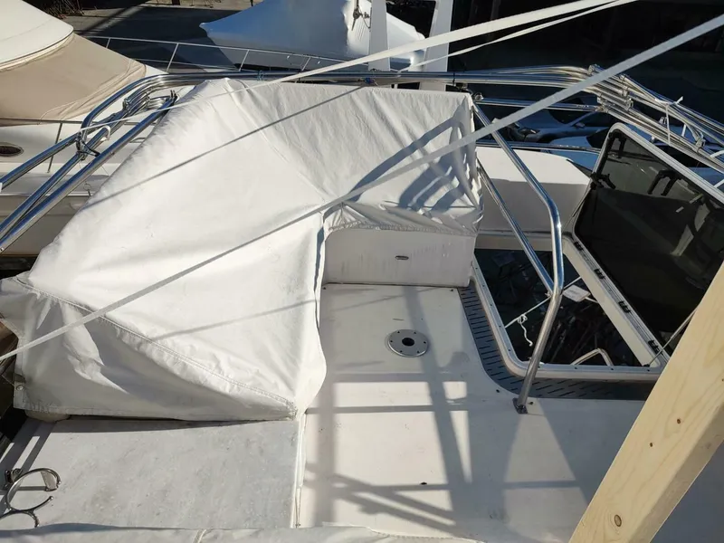 Slide: The Image of Regal 42 Fly 2021 - 5860243