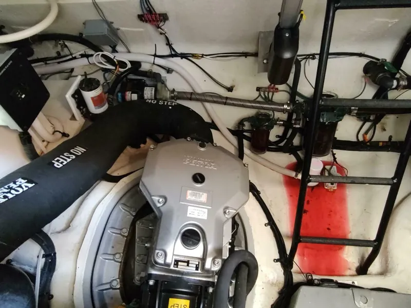 Slide: The Image of Regal 42 Fly 2021 - 5860301