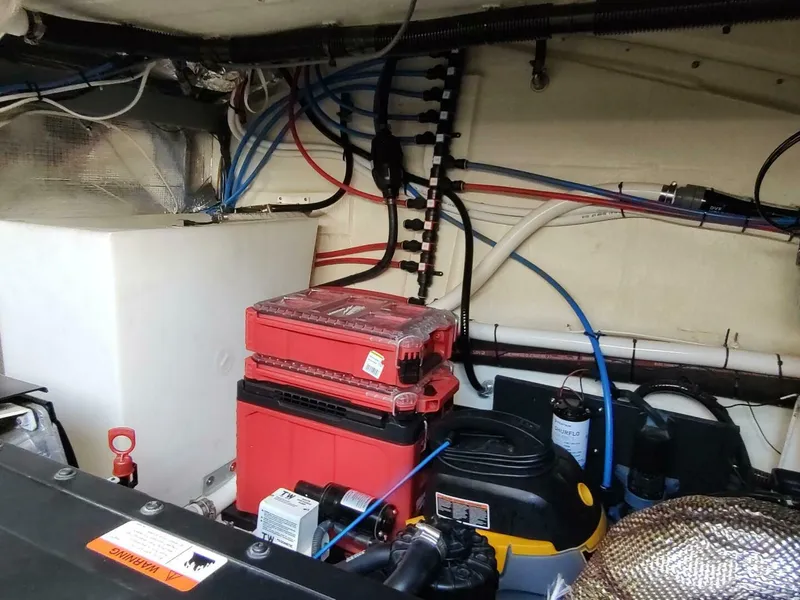 Slide: The Image of Regal 42 Fly 2021 - 5860303