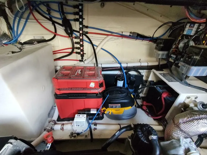 Slide: The Image of Regal 42 Fly 2021 - 5860304