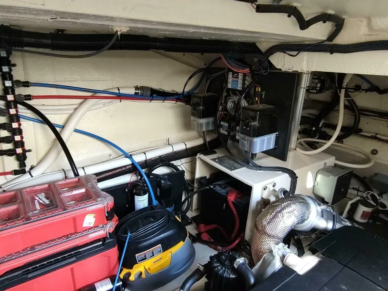 Slide: The Image of Regal 42 Fly 2021 - 5860305