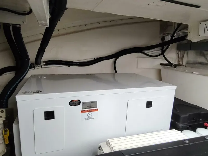 Slide: The Image of Regal 42 Fly 2021 - 5860307