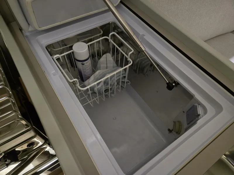 Slide: The Image of Beneteau Oceanis 30.1 2021 - 5860597