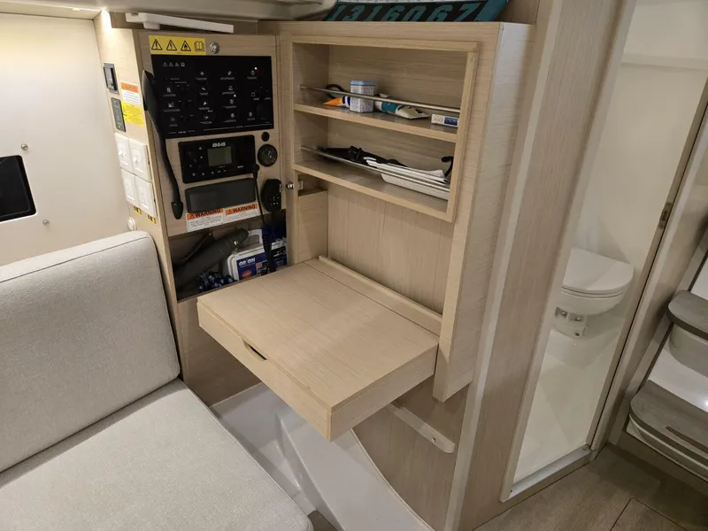 Slide: The Image of Beneteau Oceanis 30.1 2021 - 5860591