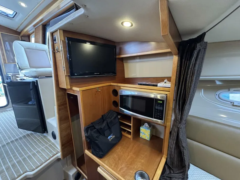 Slide: The Image of Cutwater 28 2014 - 5861008