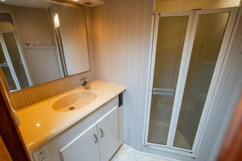 Slide: The Image of Viking 55 Convertible 1999 - 5861382