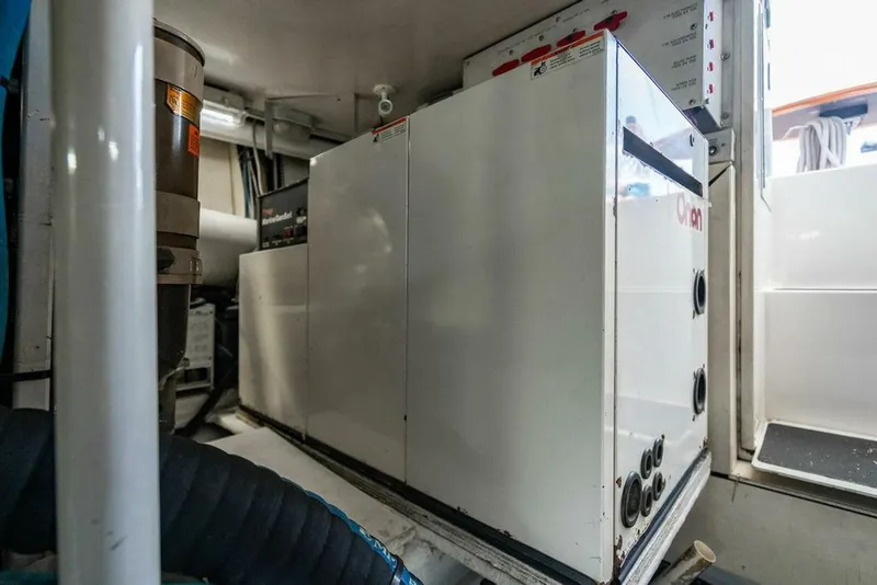 Slide: The Image of Viking 55 Convertible 1999 - 5861413