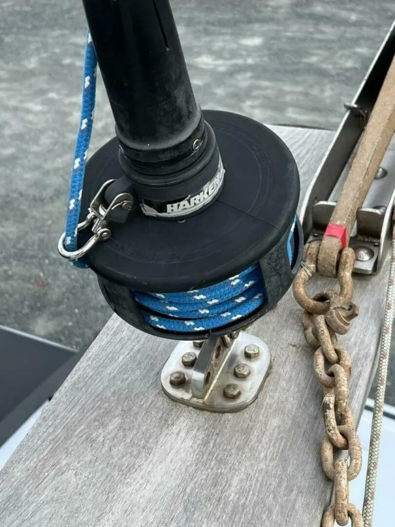 Slide: The Image of Dickerson Tri-Cabin 1986 - 5874231