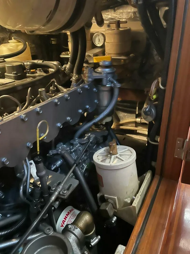 Slide: The Image of Hylas 49 2001 - 5874641