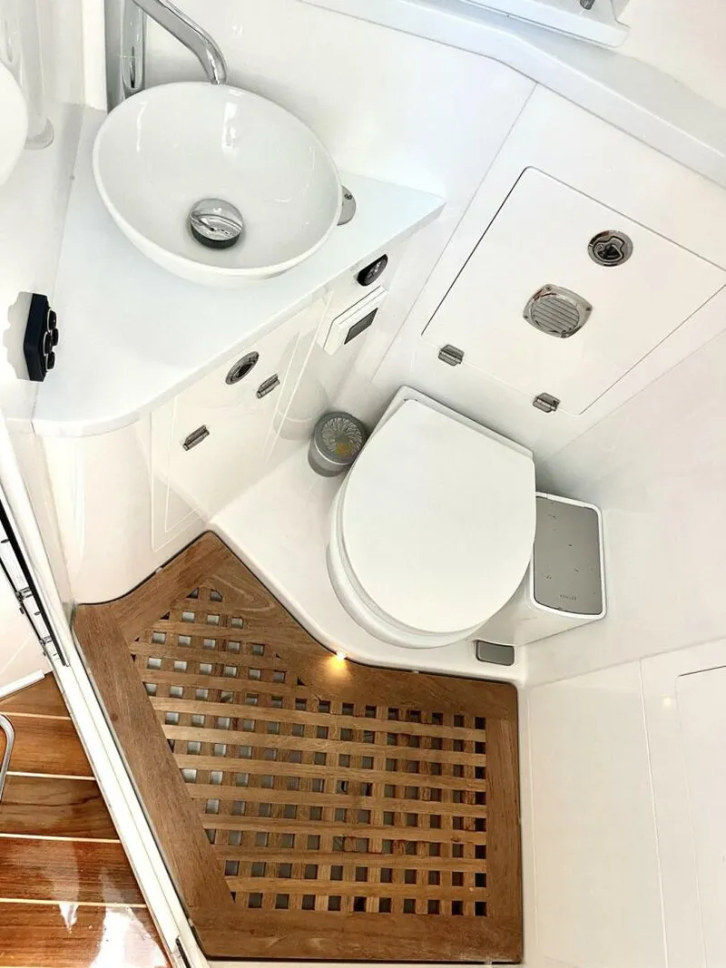 Slide: The Image of HCB 48 Campeon 2024 - 5870385