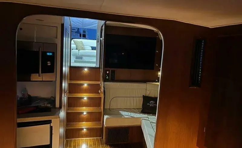 Slide: The Image of Hatteras 39 Sport Express 1996 - 5864240