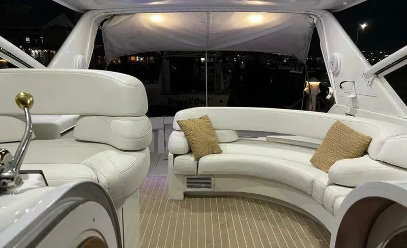 Slide: The Image of Hatteras 39 Sport Express 1996 - 5864241