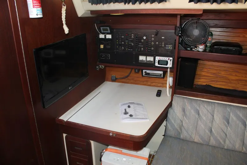 Slide: The Image of Catalina 42 1990 - 5862008