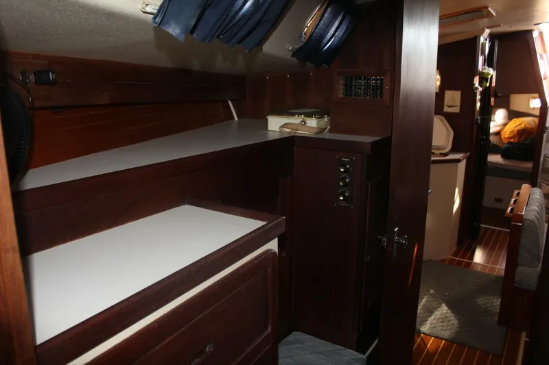 Slide: The Image of Catalina 42 1990 - 5862004