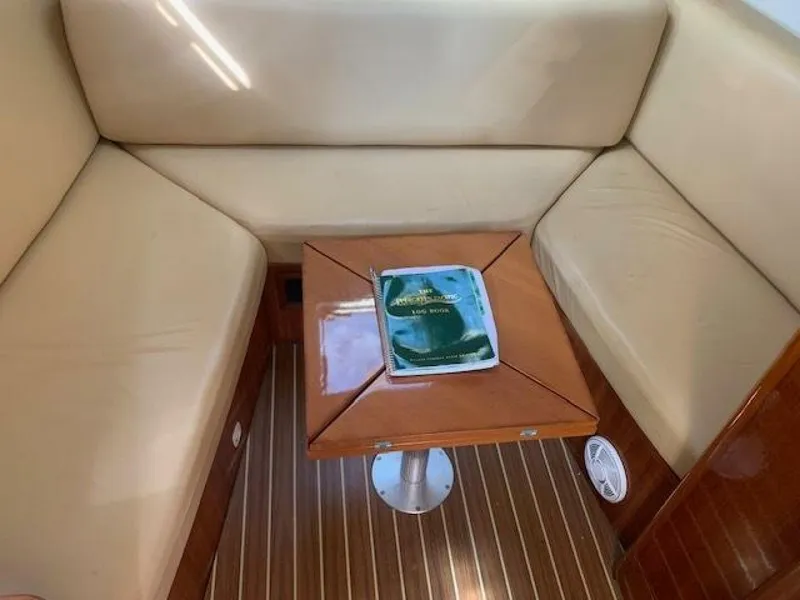 Slide: The Image of Mainship 30 2004 - 5862281