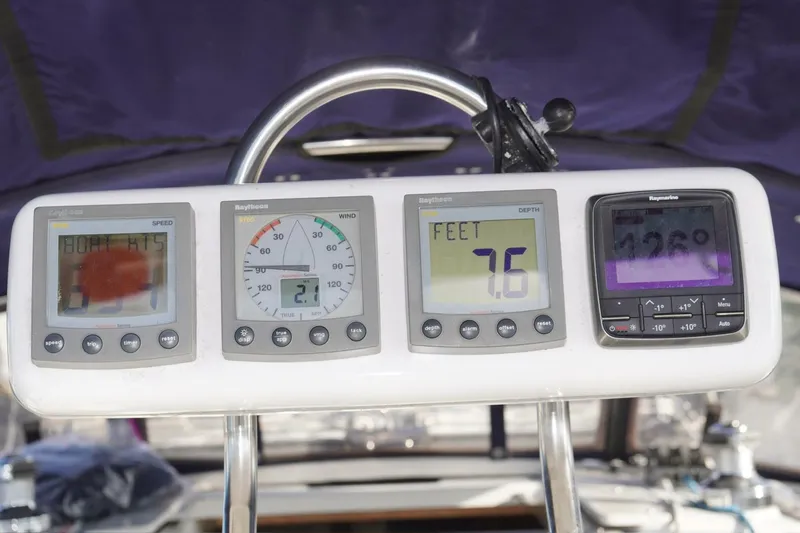 Slide: The Image of Catalina 36 Mkll 2000 - 5871071