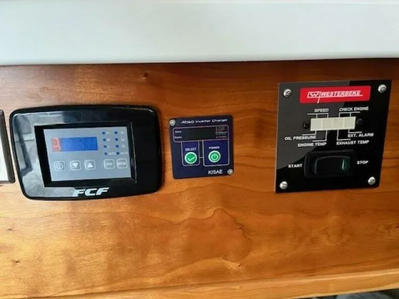 Slide: The Image of Cutwater 32 CB 2021 - 5862414