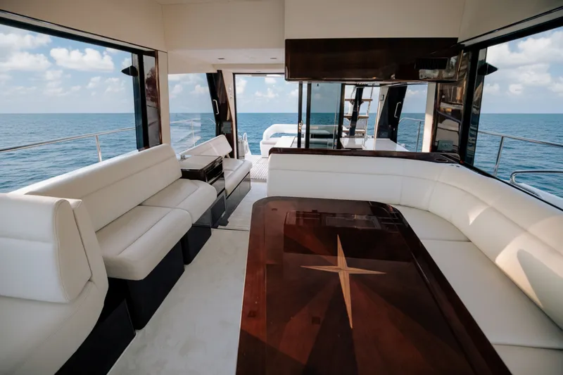 Slide: The Image of Galeon 500 FLY 2026 - 5878438