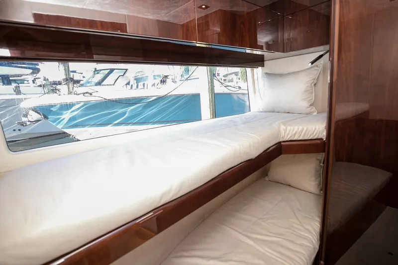 Slide: The Image of Galeon 500 FLY 2026 - 5881938