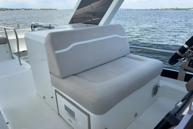 Slide: The Image of Galeon 500 FLY 2026 - 6768427