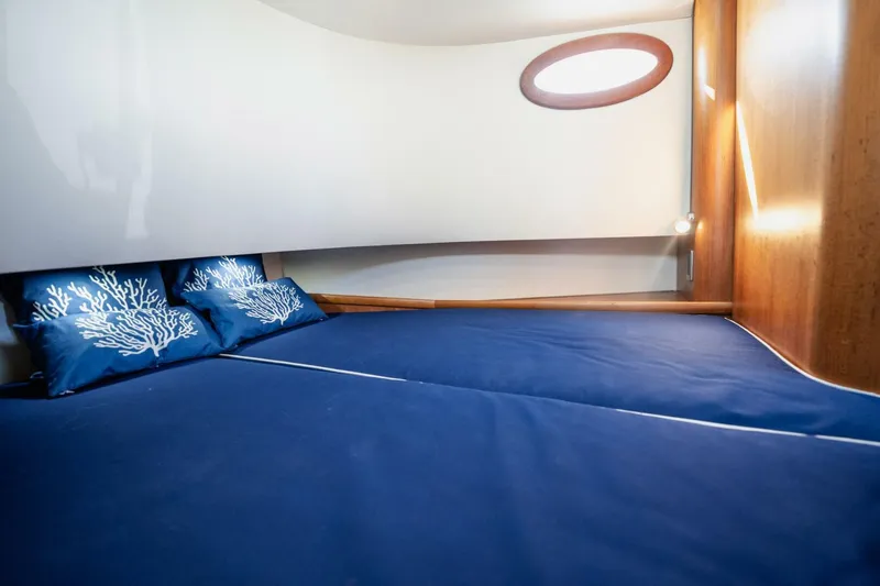 Slide: The Image of Winter Custom Yachts W-18 2015 - 5903942