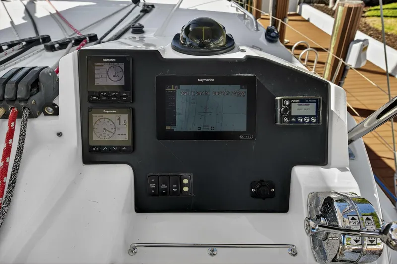 Slide: The Image of Leopard 45 2019 - 5887733