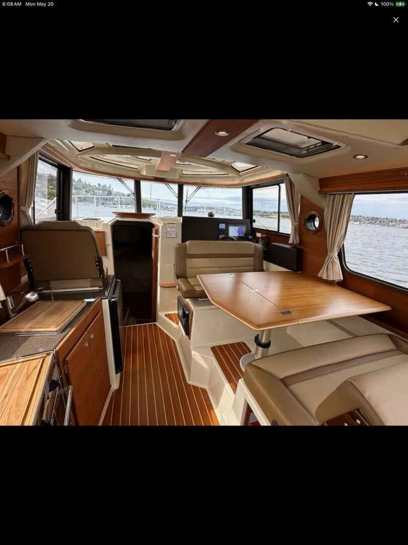 Slide: The Image of Ranger Tug R-29 S 2021 - 5863311