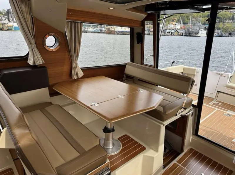 Slide: The Image of Ranger Tug R-29 S 2021 - 5863313