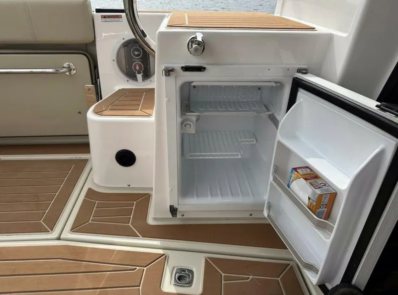 Slide: The Image of Ranger Tug R-29 S 2021 - 5863298