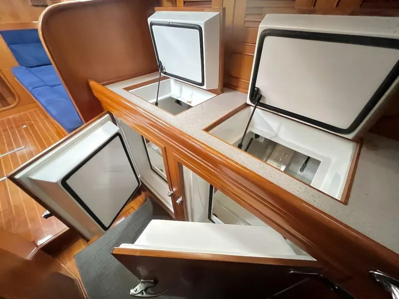 Slide: The Image of Hylas 49 2004 - 5863603