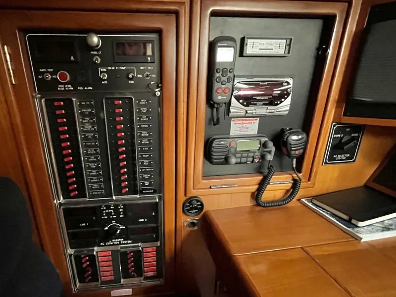 Slide: The Image of Hylas 49 2004 - 5863613