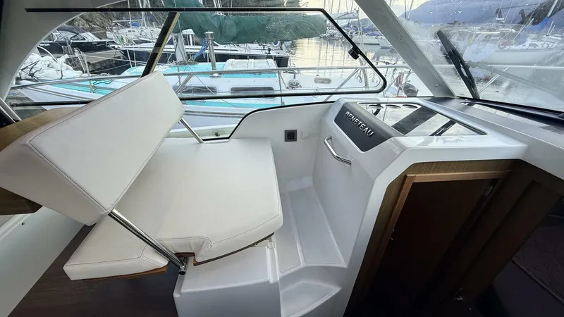 Slide: The Image of Beneteau Antares 27 2020 - 5863769