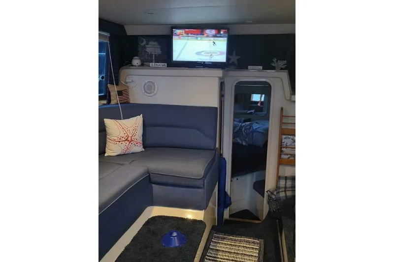 Slide: The Image of Carver Yachts 320 Voyager 1996 - 5864001