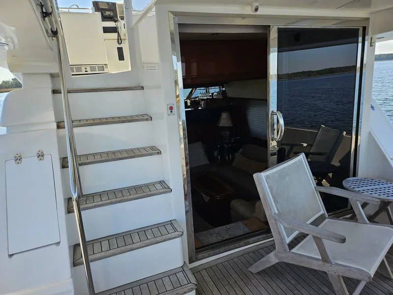 Slide: The Image of Johnson Flybridge 2003 - 5898086