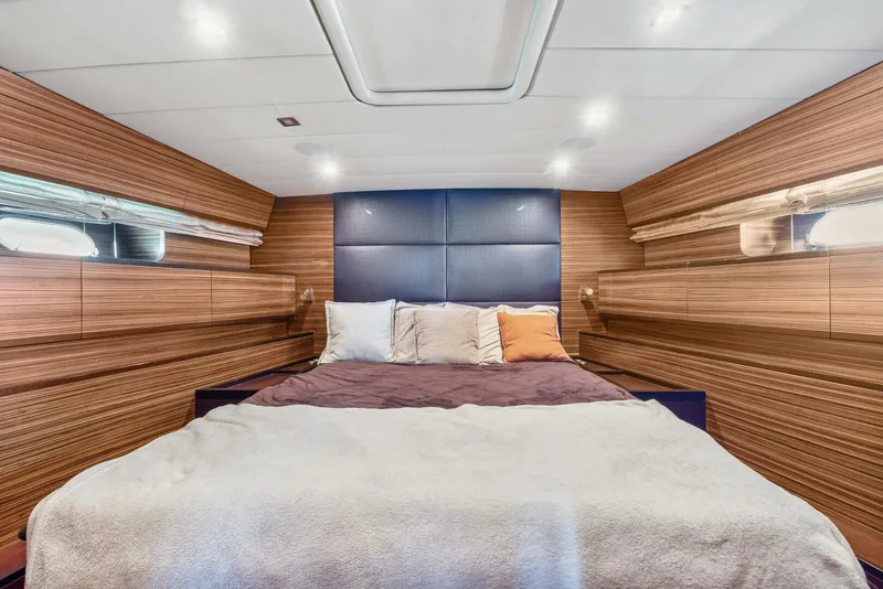 Slide: The Image of Arno Leopard 23 HT 2007 - 5864469