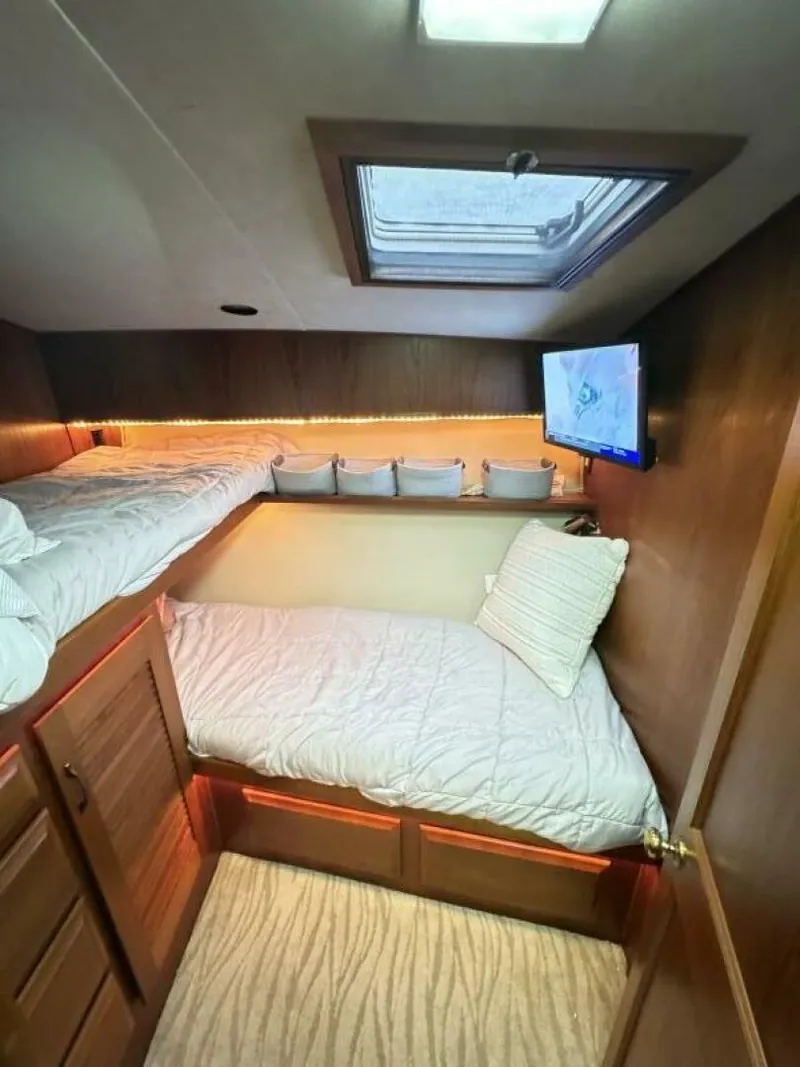 Slide: The Image of Viking 48 Motor Yacht 1987 - 5865047