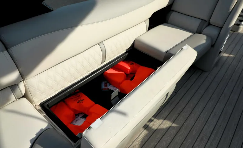 Slide: The Image of Harris 250 2020 - 5864704