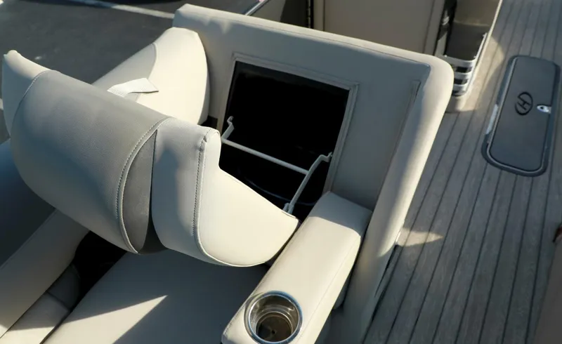 Slide: The Image of Harris 250 2020 - 5864709