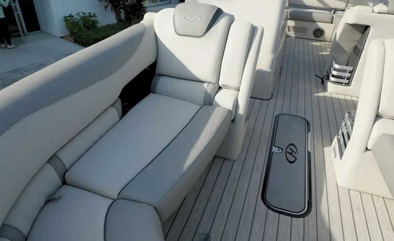 Slide: The Image of Harris 250 2020 - 5864713