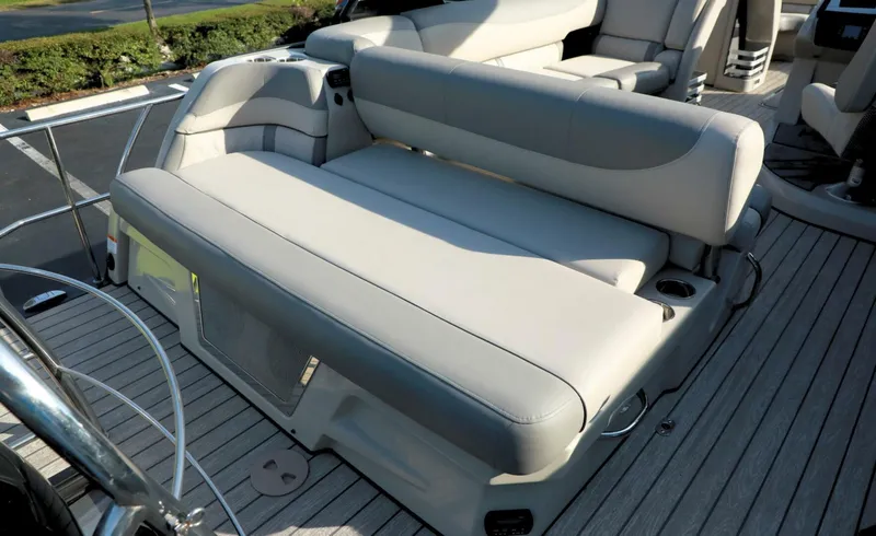 Slide: The Image of Harris 250 2020 - 5864669