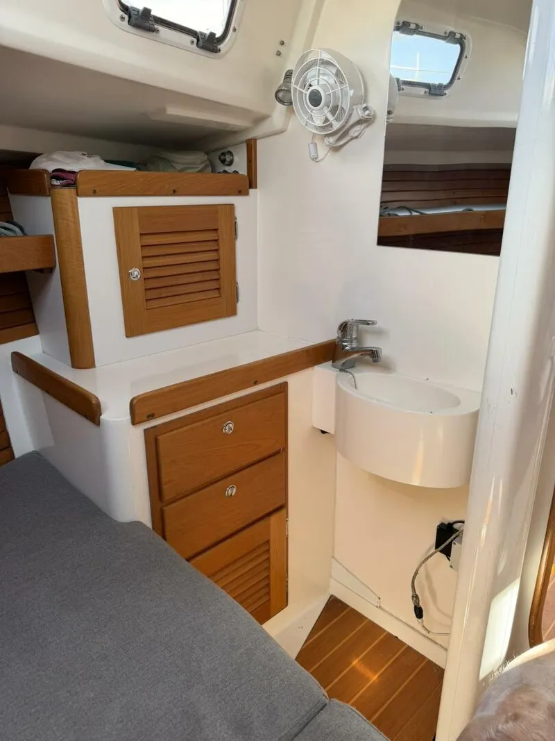 Slide: The Image of J/32 Forward Cabin, Systems Group with sink in cabin - 5868077