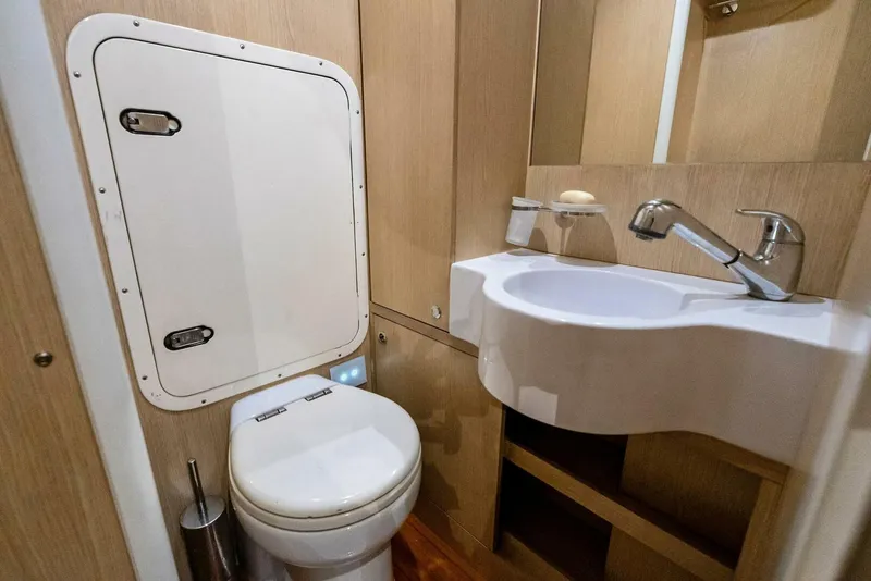 Slide: The Image of Ferretti 780 2019 - 5864811