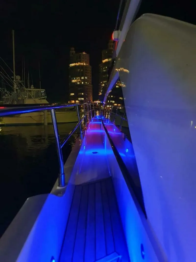 Slide: The Image of Fairline Squadron 55 2010 - 5864867