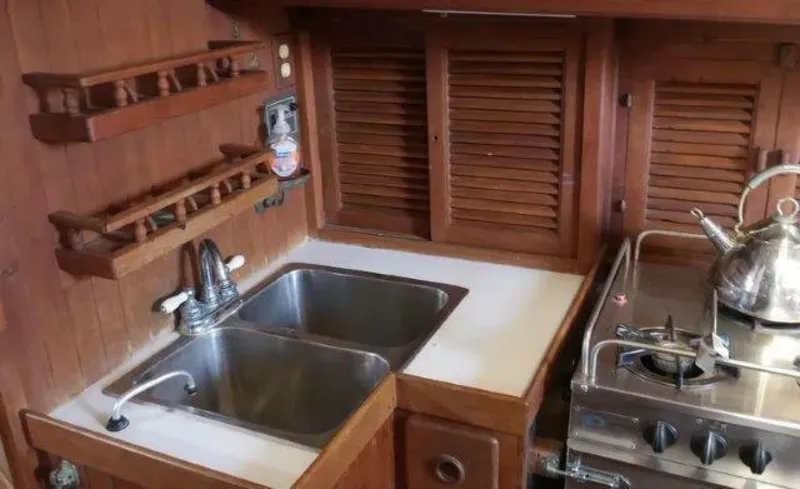 Slide: The Image of Tayana 37 1979 - 5864935