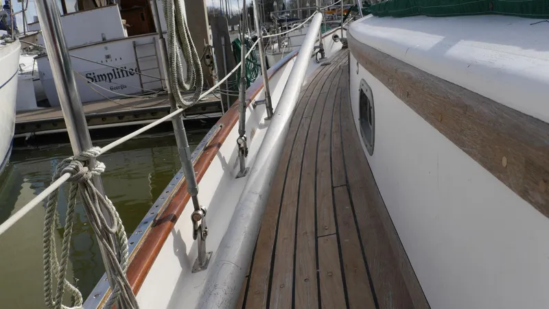 Slide: The Image of Tayana 37 1979 - 5902943