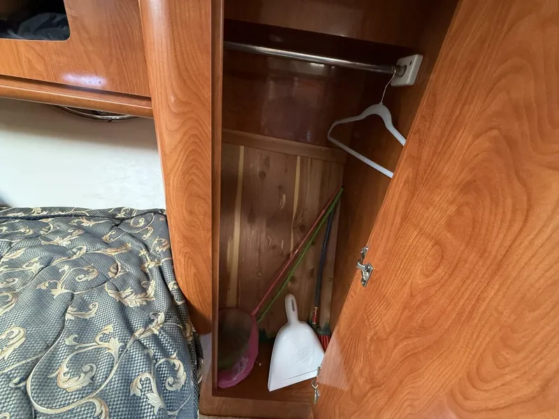 Slide: The Image of IMG_4635 - 5865203