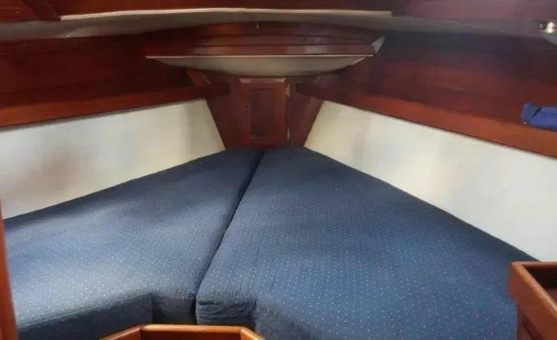 Slide: The Image of Ericson 35 MKII 1986 - 5865125