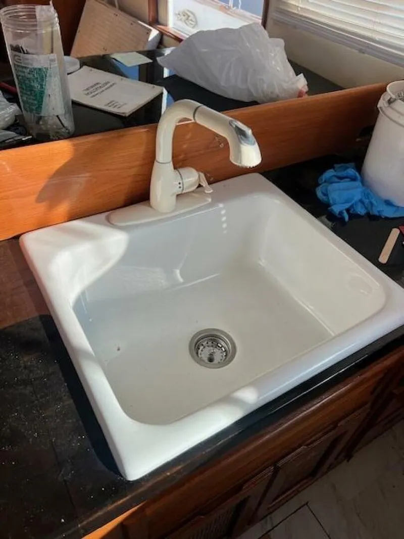 Slide: The Image of Sunnfjord Trawler 42 1985 - 5879024